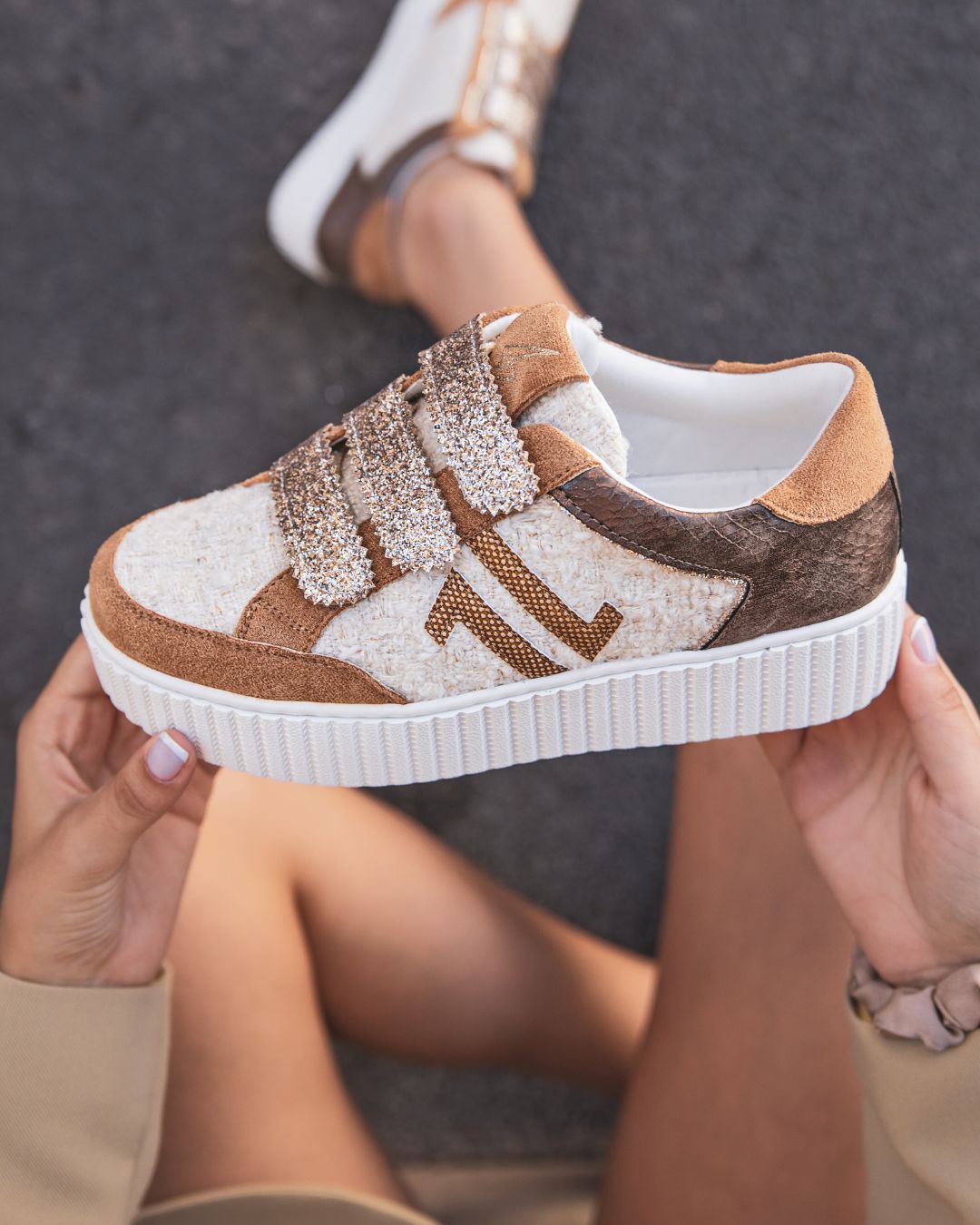 Basket femme camel à scratch - CL79 CAMEL