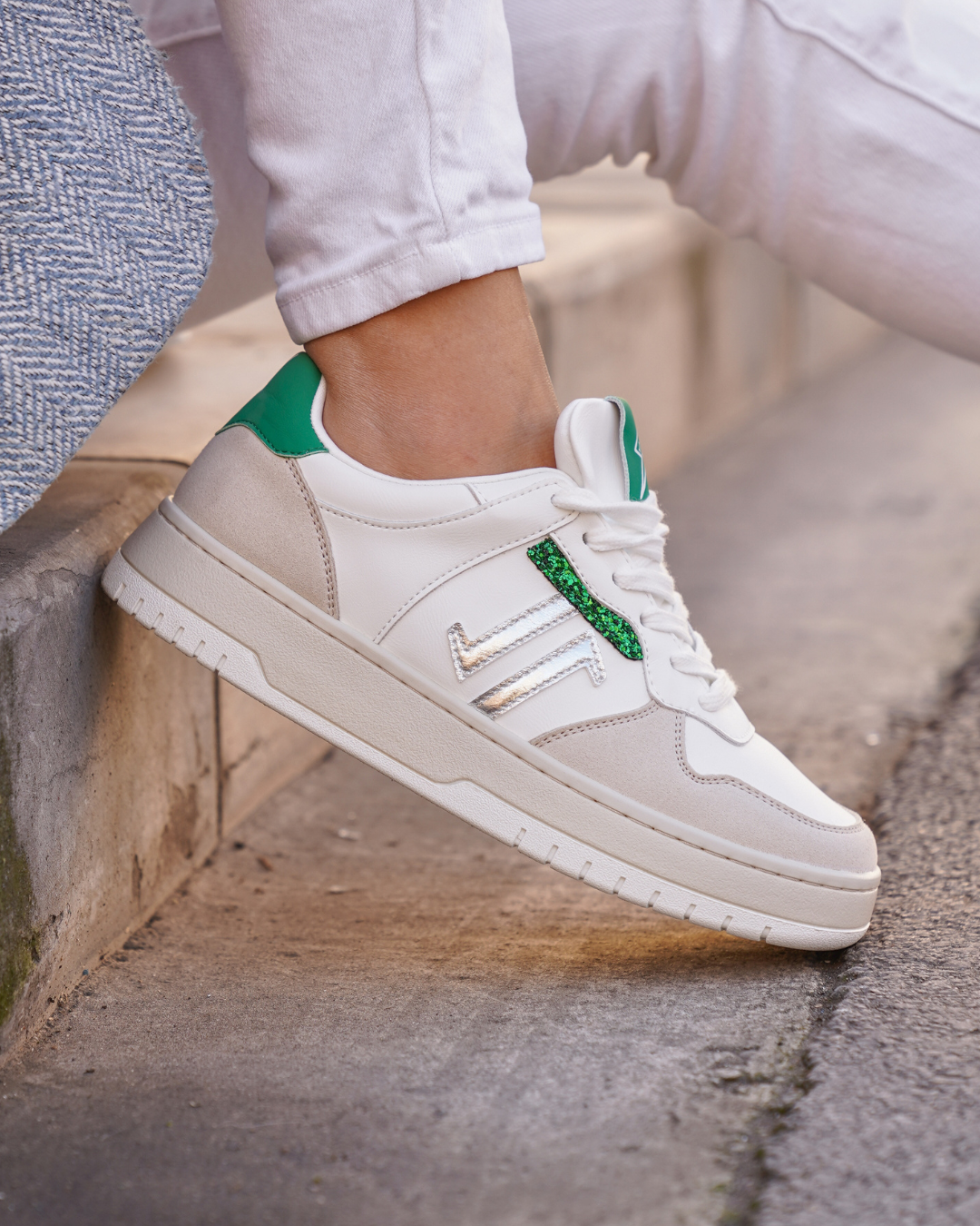 Basket femme verte à lacets - CL90 GREEN