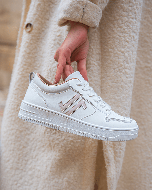 Chaussure bleue top ou rose