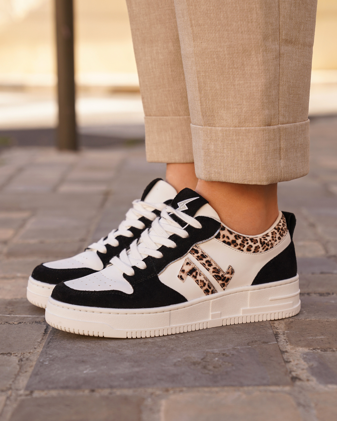 Basket femme noire à lacets - CL85 BLACK